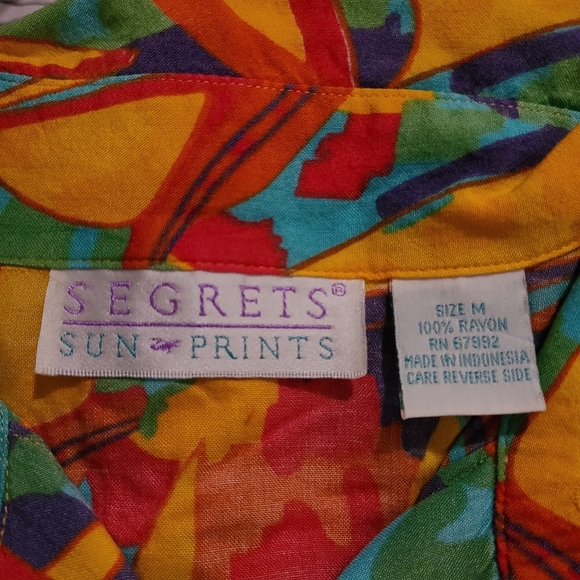 Segrets Multicolor Button Down Shirt - Picture 4 of 4
